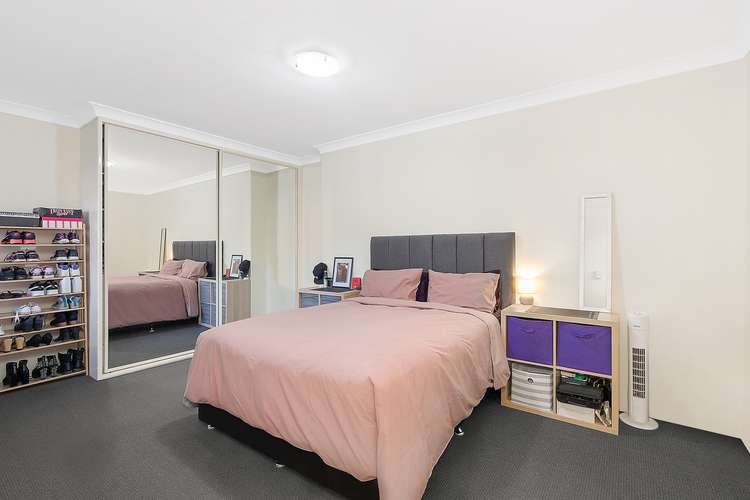 Fourth view of Homely apartment listing, 2/41 Hampton Court Road, Carlton NSW 2218