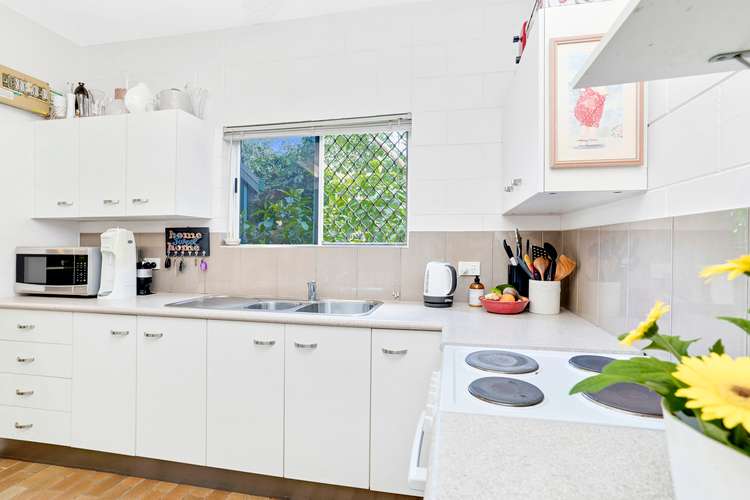 Fifth view of Homely townhouse listing, 12/11-13 Pioneer Street, Manoora QLD 4870