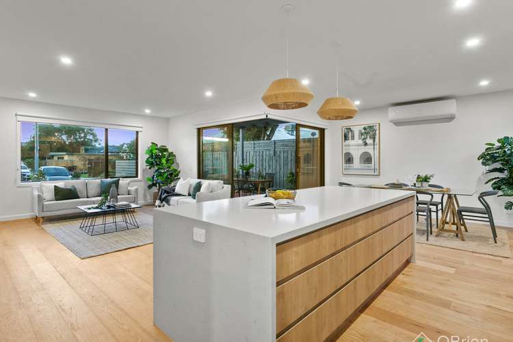 Fifth view of Homely house listing, 8 Toulon Court, Bonbeach VIC 3196