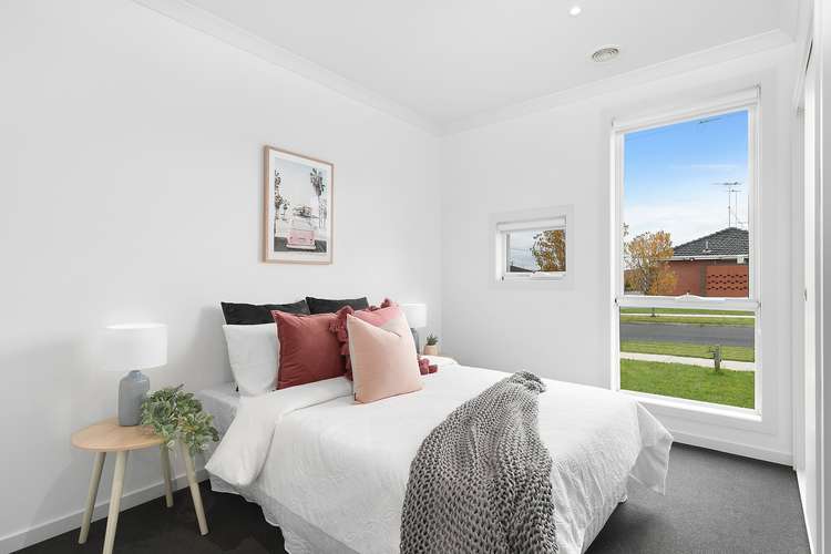 Fourth view of Homely townhouse listing, 1/5 Oxford Street, Whittington VIC 3219