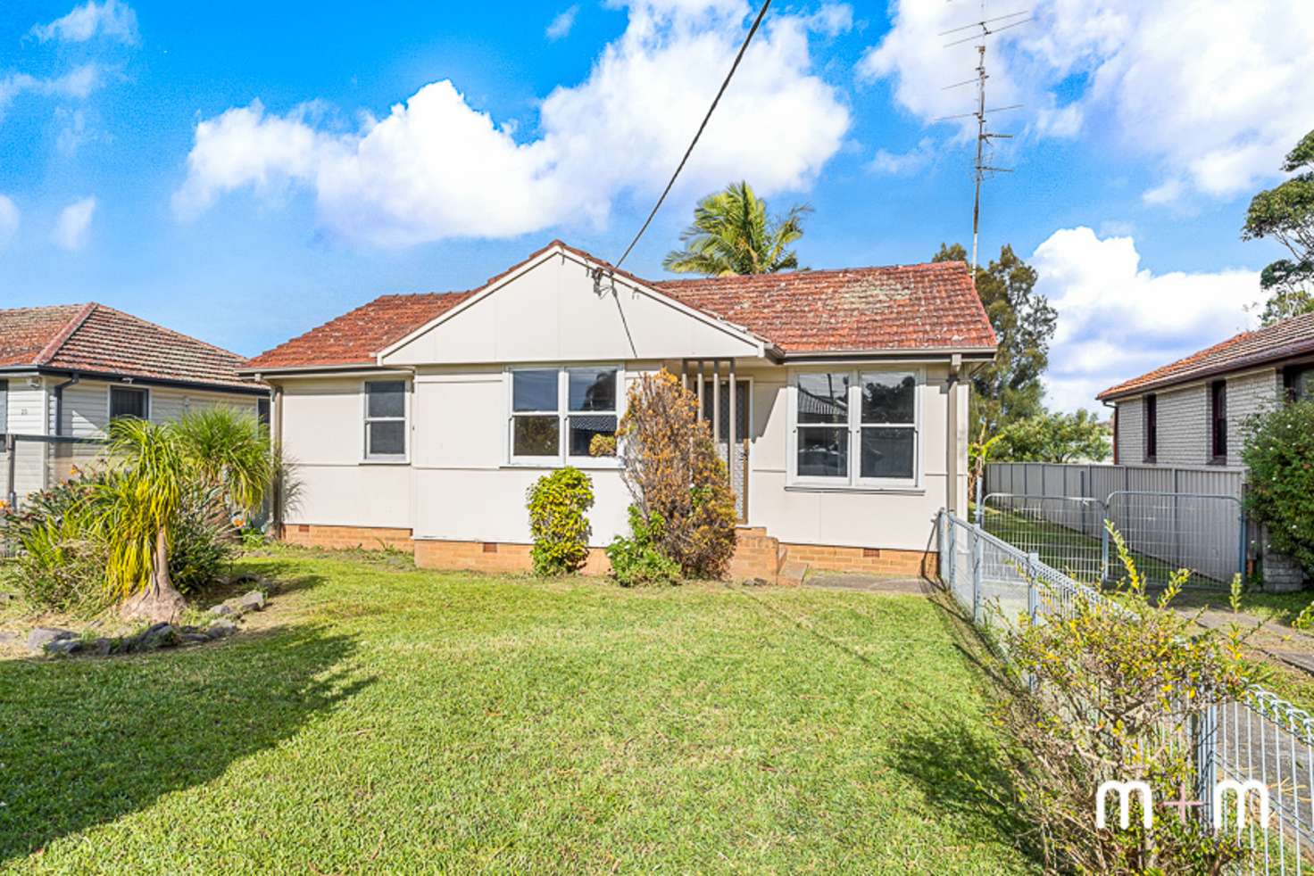 Main view of Homely house listing, 25 Benaud Crescent, Warilla NSW 2528