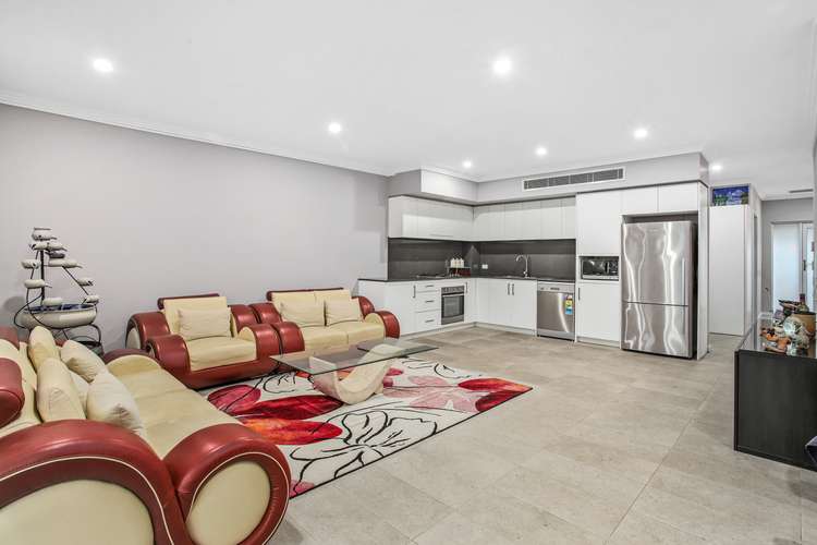 Third view of Homely townhouse listing, 5/207 Targo Road, Girraween NSW 2145