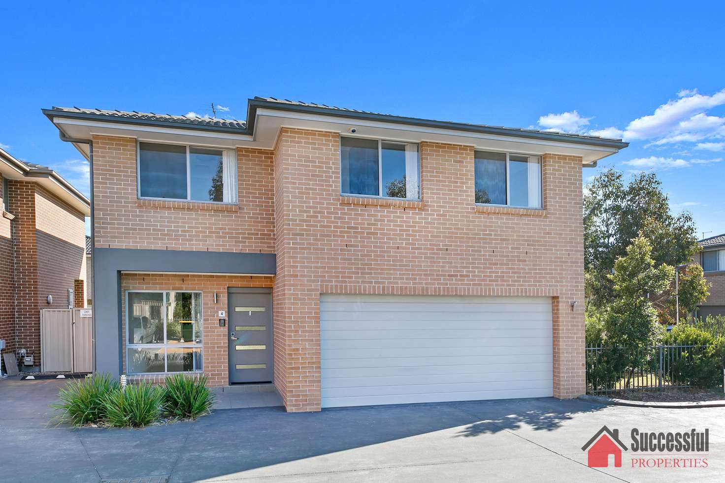 Main view of Homely townhouse listing, 4 Gobi Glade, Plumpton NSW 2761