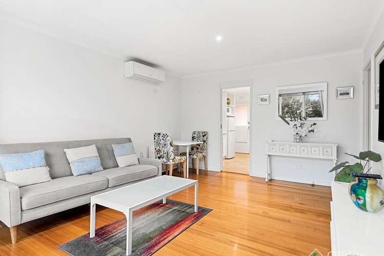 Fourth view of Homely unit listing, 4/17 Lucerne Avenue, Mornington VIC 3931
