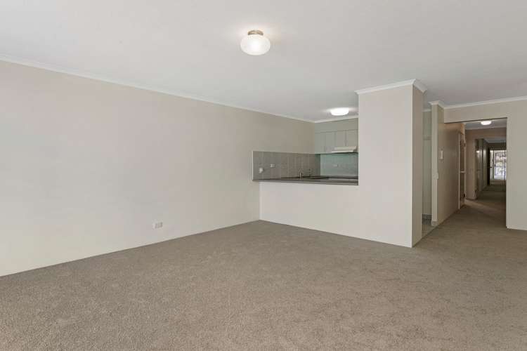 Fifth view of Homely unit listing, 7/1 Poinsettia Avenue, Hollywell QLD 4216