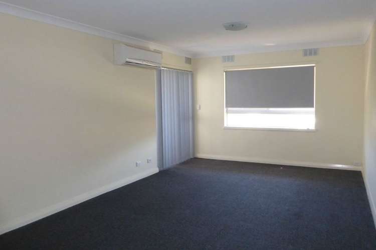 Fourth view of Homely unit listing, 30/1 Stallard Place, Withers WA 6230