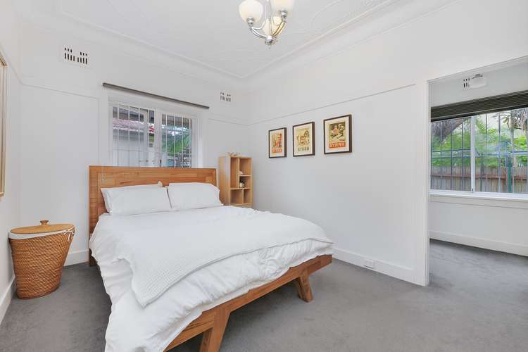 Third view of Homely apartment listing, 2/11 Dickson Street, Bronte NSW 2024