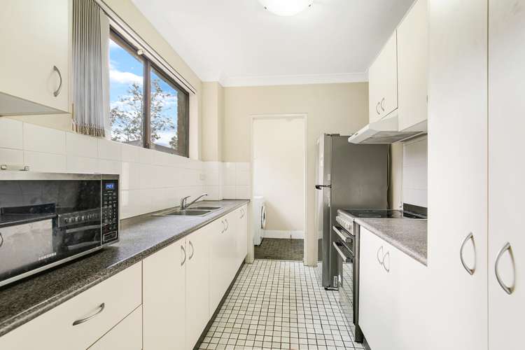 Third view of Homely apartment listing, 5/16 Central Avenue, Westmead NSW 2145