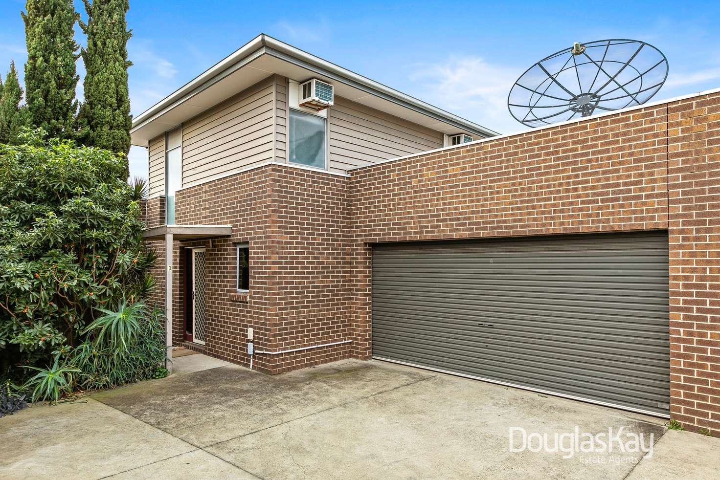 Main view of Homely townhouse listing, 3/2 Dubbo Street, Albion VIC 3020