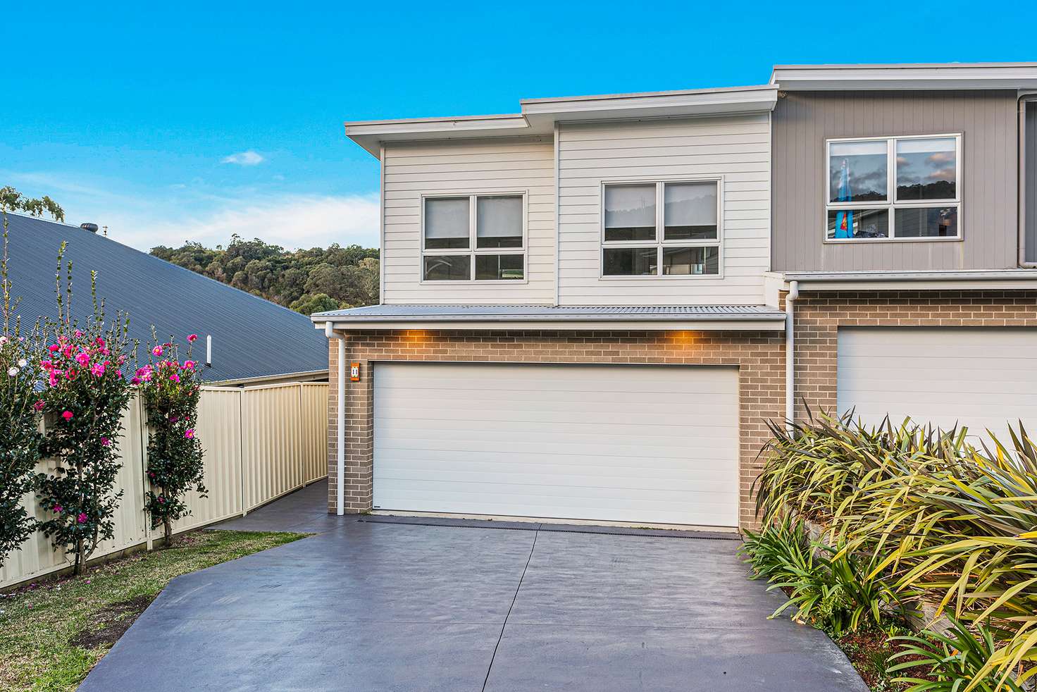 Main view of Homely townhouse listing, 11 Headwater Place, Albion Park NSW 2527