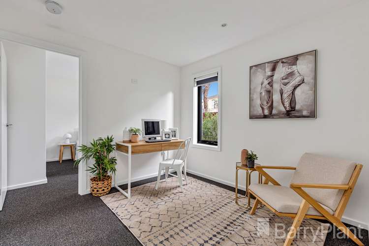 Sixth view of Homely house listing, 10 Karl Court, Bundoora VIC 3083