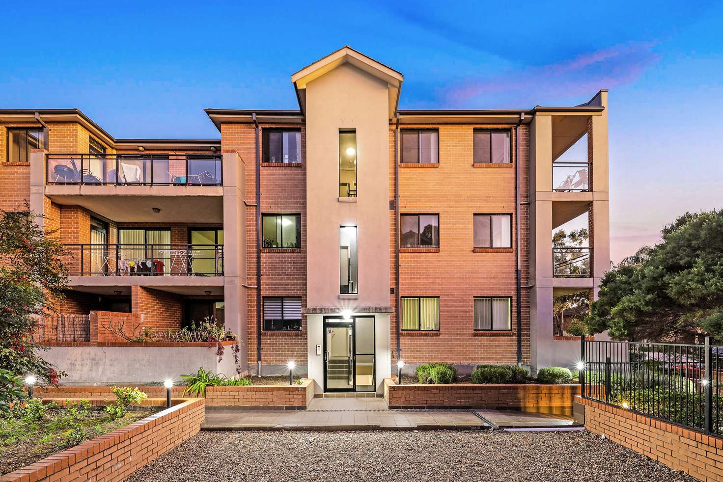 Main view of Homely unit listing, 15/24-28 Reid Avenue, Westmead NSW 2145