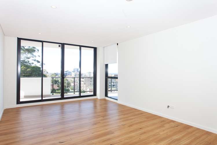 Third view of Homely apartment listing, Level 4/401/28 Staff Street, Wollongong NSW 2500
