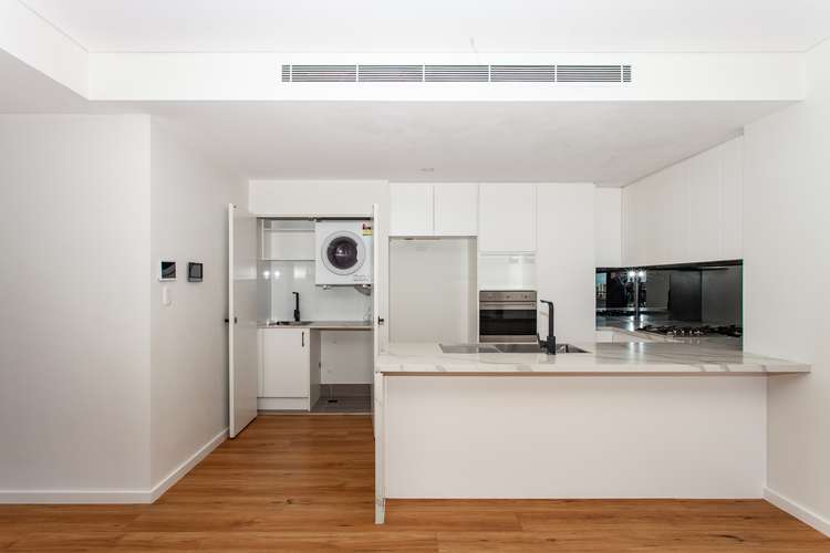 Fifth view of Homely apartment listing, Level 4/401/28 Staff Street, Wollongong NSW 2500