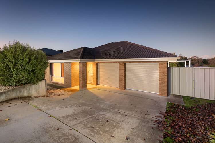 Main view of Homely house listing, 19 Montclair Avenue, Wodonga VIC 3690