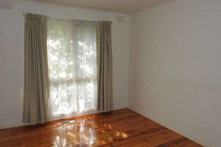 Fifth view of Homely villa listing, 4/14 Broughton Road, Surrey Hills VIC 3127