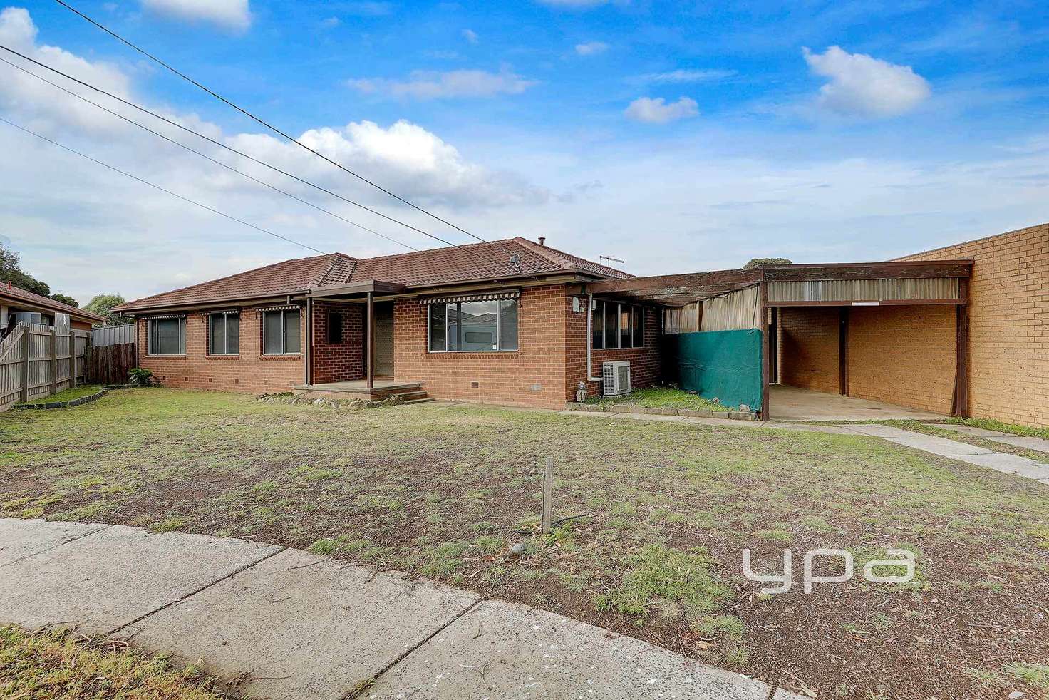 Main view of Homely house listing, 33 Cassandra Drive, Gladstone Park VIC 3043