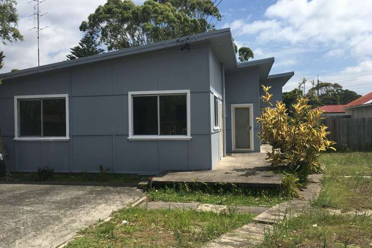 Main view of Homely unit listing, 2/480 Main Road, Noraville NSW 2263