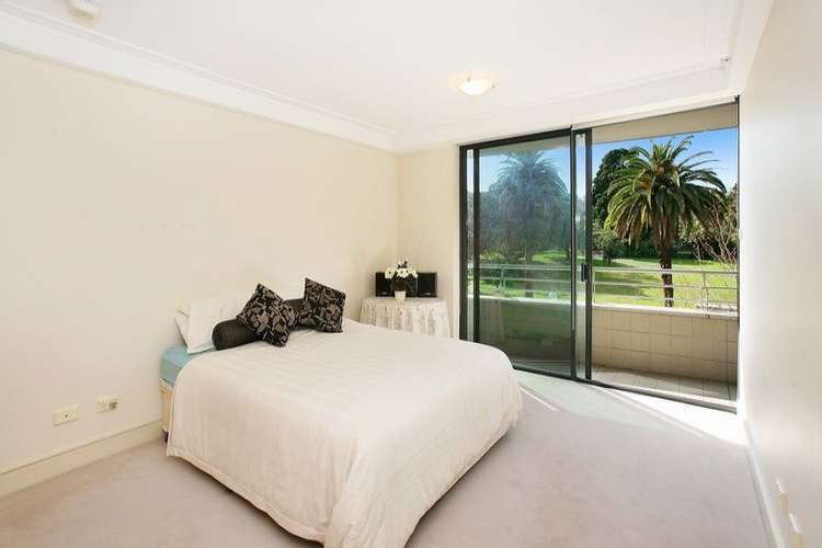 Fifth view of Homely apartment listing, Level 4/5 Macquarie Street, Sydney NSW 2000