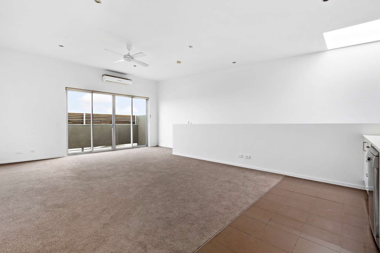Main view of Homely apartment listing, 14/95 Union Road, Ascot Vale VIC 3032