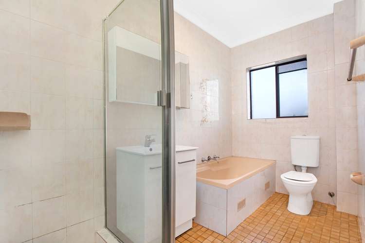 Fifth view of Homely apartment listing, 8/24-26 Grosvenor Street, Kensington NSW 2033
