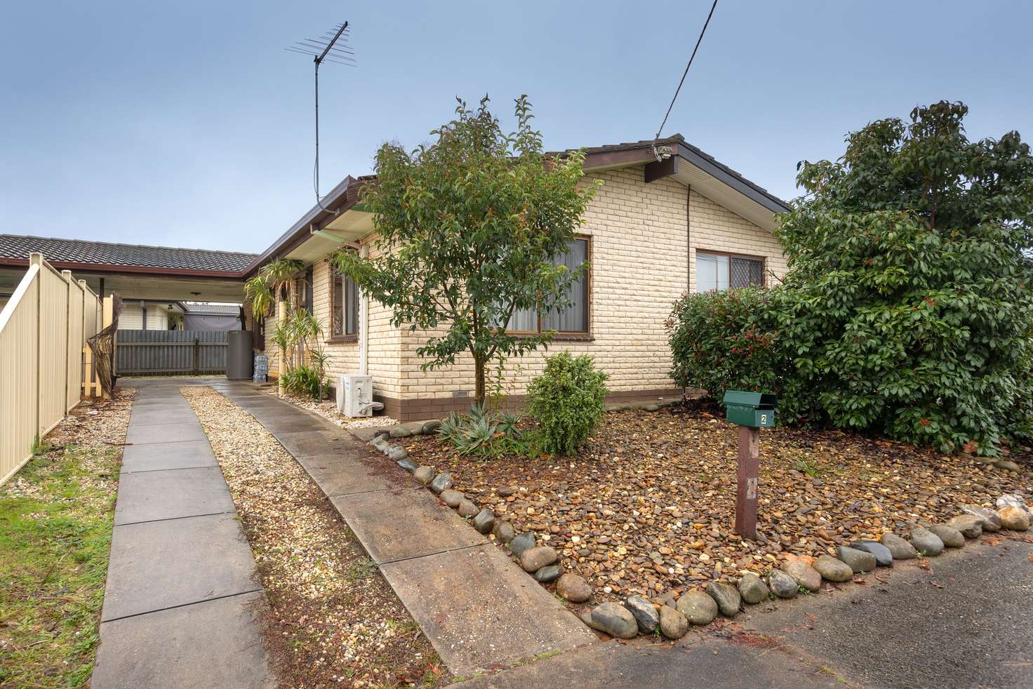 Main view of Homely unit listing, 2/8 Lowanna Street, Wodonga VIC 3690