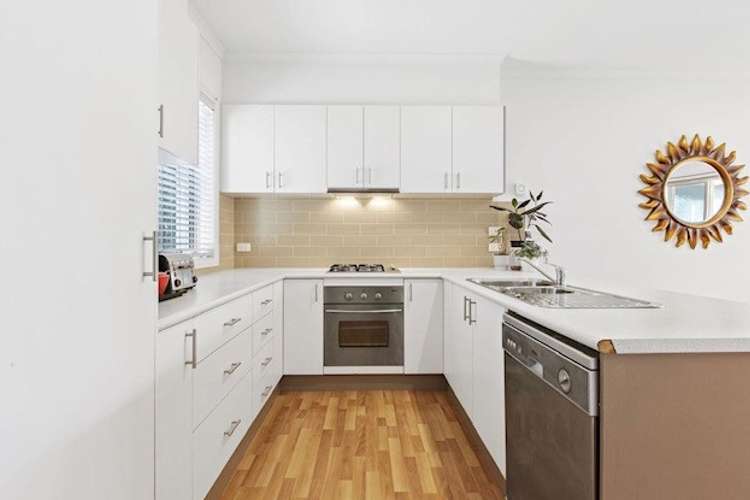 Second view of Homely unit listing, 1/31 Petrie Street, Frankston VIC 3199