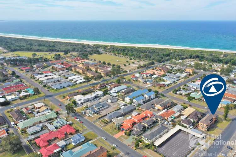 Main view of Homely unit listing, 2/15 Wallis Street, Tuncurry NSW 2428