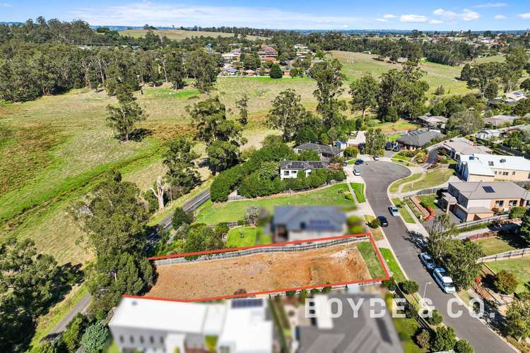 Fourth view of Homely residentialLand listing, 8 Carbine Court, Drouin VIC 3818
