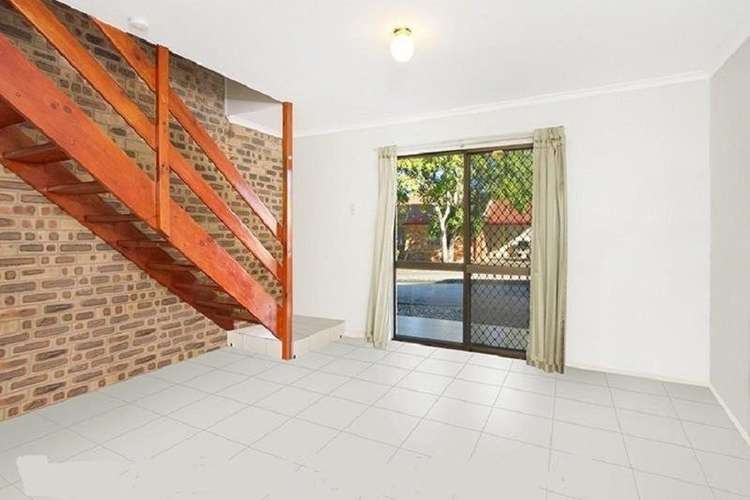 Second view of Homely townhouse listing, 2/31 North Road, Woodridge QLD 4114