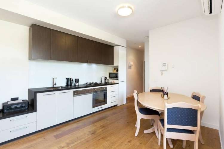 Second view of Homely apartment listing, 19/4 Wills Street, Glen Iris VIC 3146