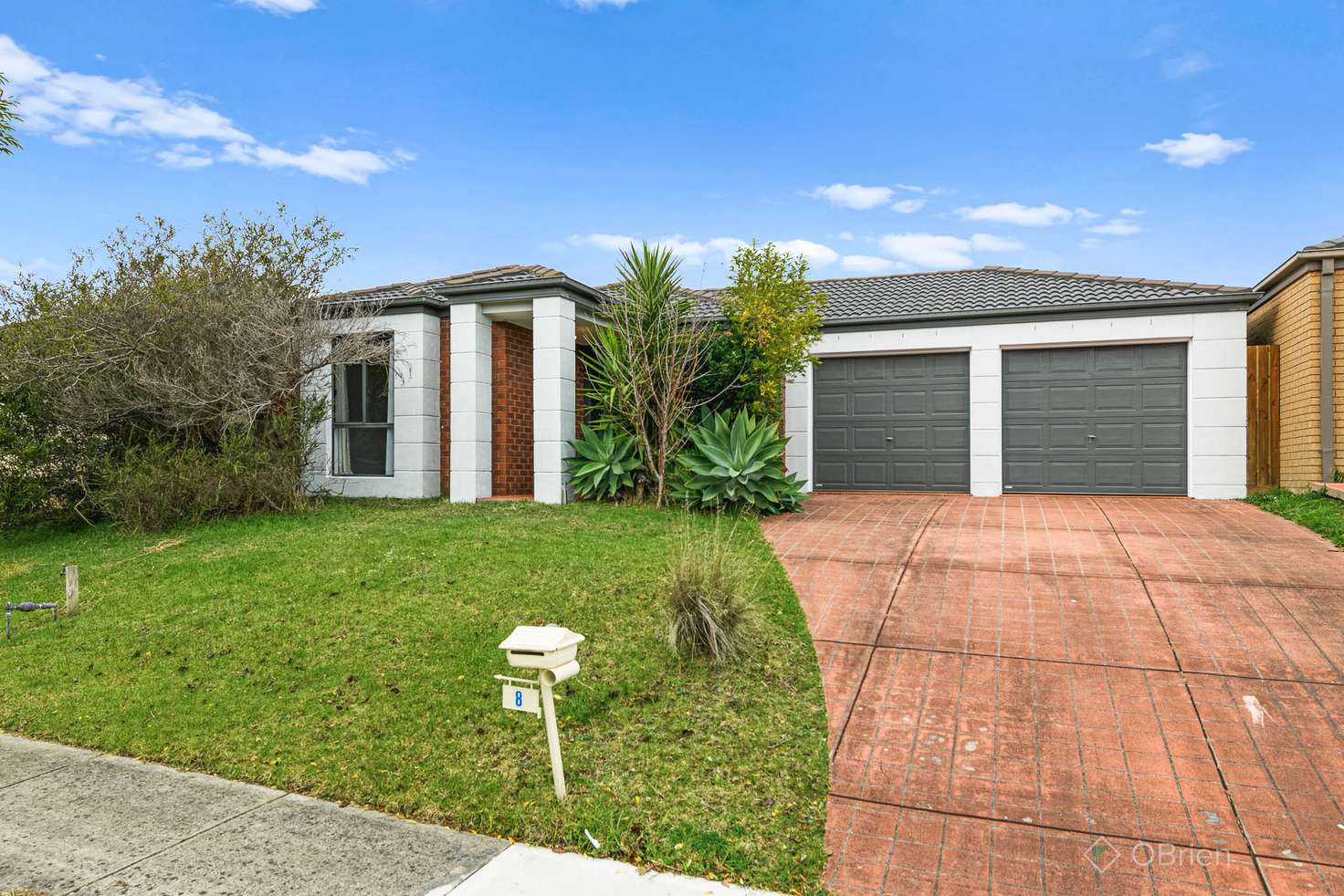 Main view of Homely house listing, 8 Sing Crescent, Berwick VIC 3806