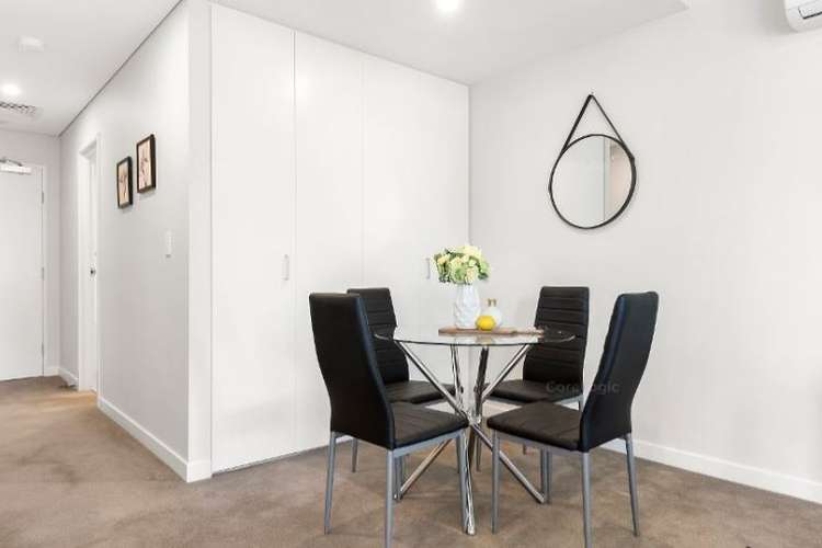 Fifth view of Homely apartment listing, Level 1/18/40 Edgeworth David Avenue, Waitara NSW 2077