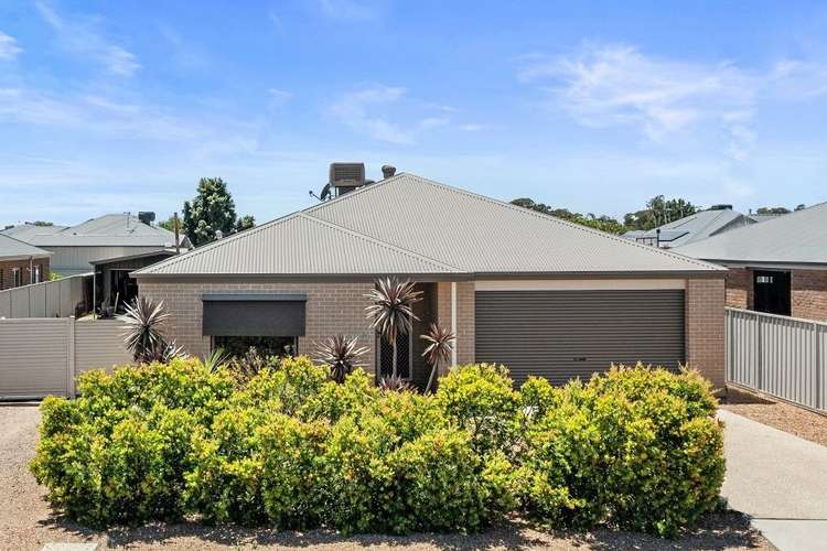 14 La Bamba Drive, Yarrawonga VIC 3730