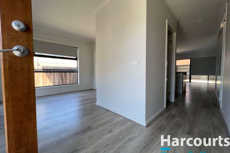 Fifth view of Homely townhouse listing, 487 Harvest Home Road, Epping VIC 3076