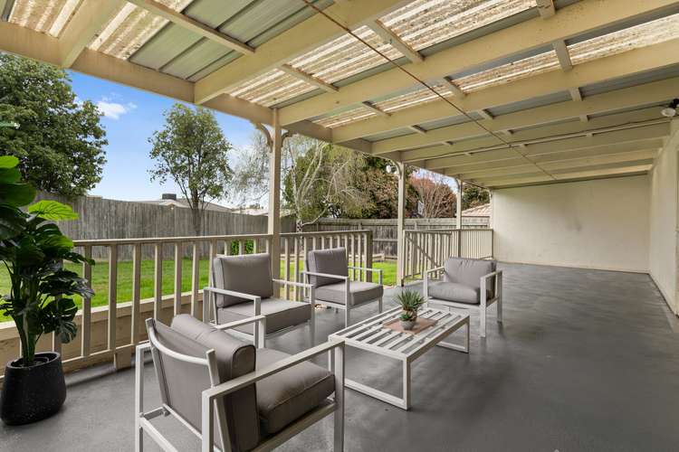 Fifth view of Homely house listing, 8 Bree Court, Berwick VIC 3806
