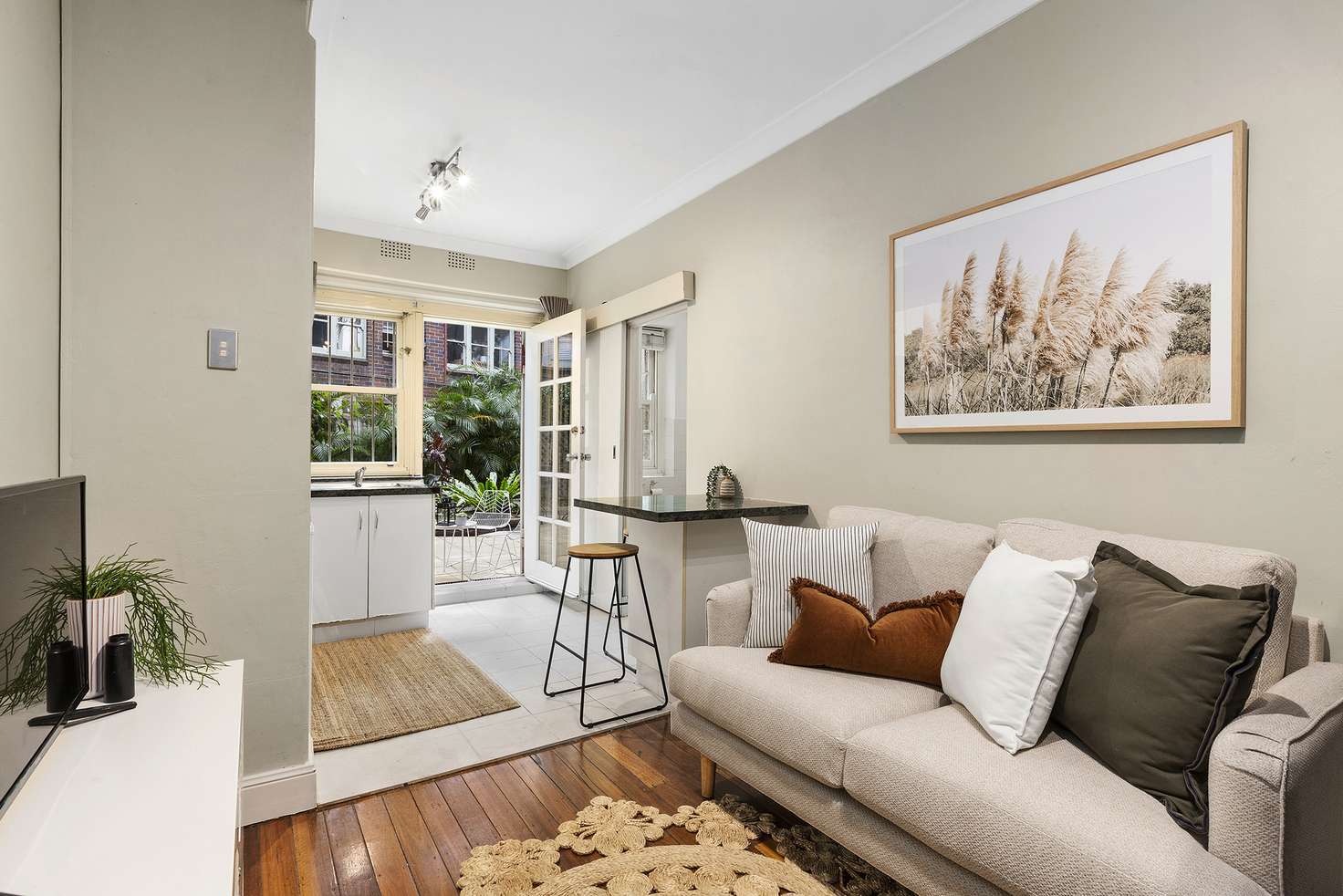 Main view of Homely studio listing, 2/4 McDonald Street, Potts Point NSW 2011