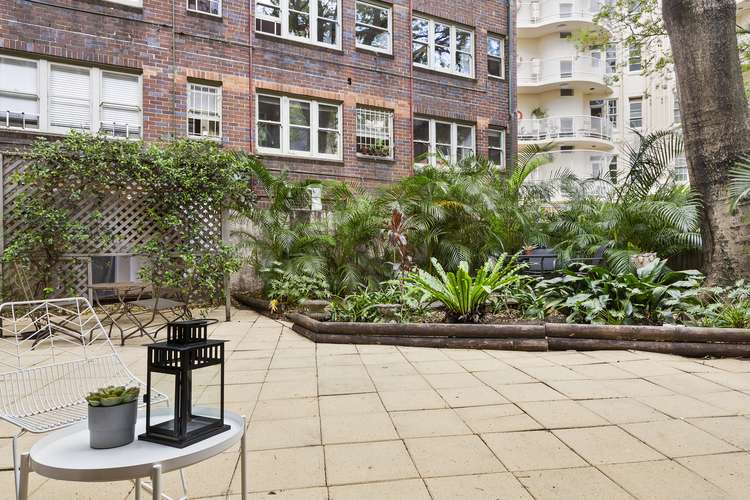 Fourth view of Homely studio listing, 2/4 McDonald Street, Potts Point NSW 2011