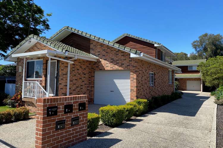 Main view of Homely townhouse listing, 2/51 Lake Parade, East Corrimal NSW 2518