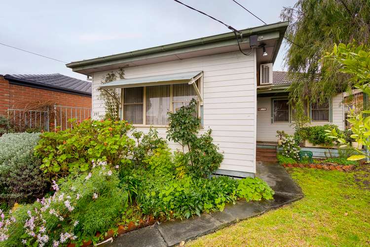 Second view of Homely house listing, 280 Cumberland Road, Pascoe Vale VIC 3044