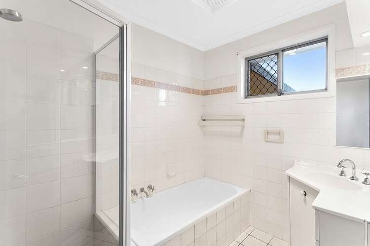 Fourth view of Homely villa listing, 9/30-32 Byron Street, Lennox Head NSW 2478