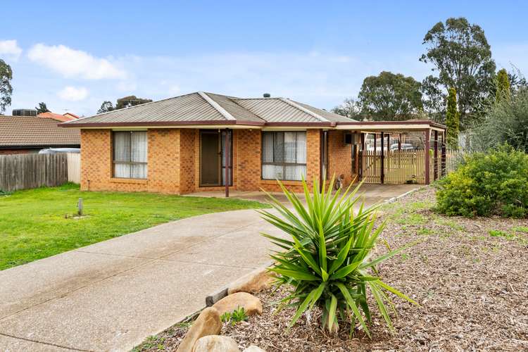 38 Underbank Boulevard, Bacchus Marsh VIC 3340