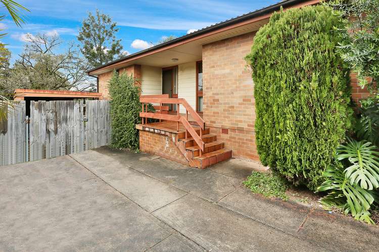 3 Akron Place, Toongabbie NSW 2146