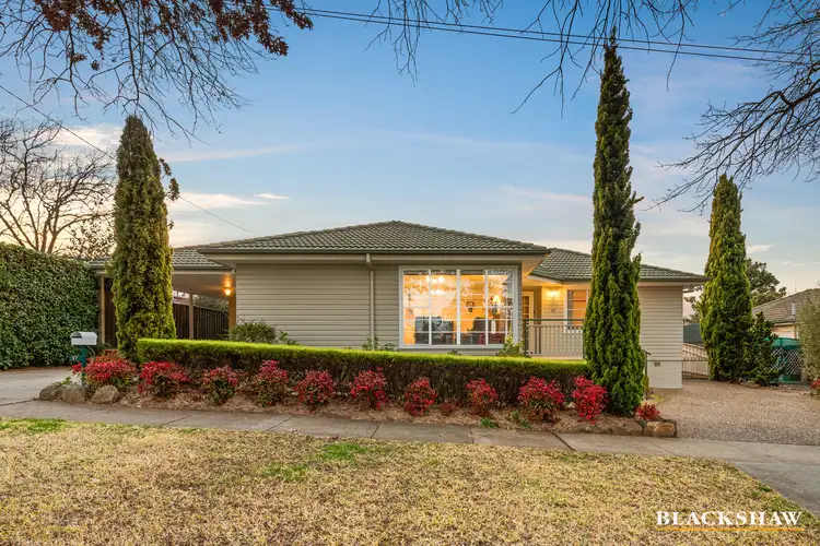 17 Warramoo Crescent