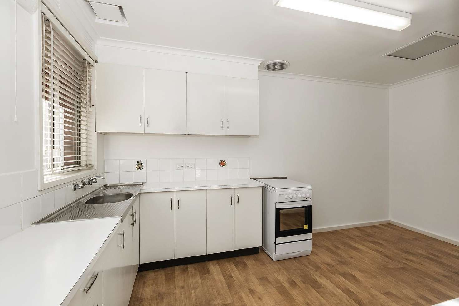 Main view of Homely unit listing, 1/5-7 Wakool Avenue, Mentone VIC 3194