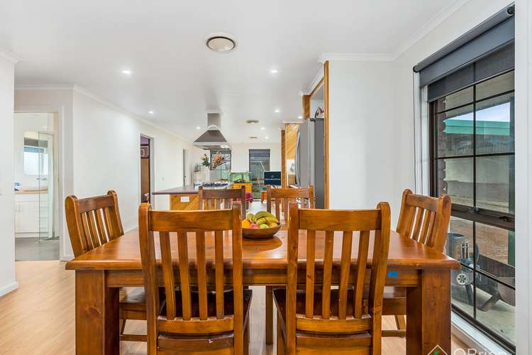 Fifth view of Homely house listing, 51 Circle Drive South, Cranbourne VIC 3977