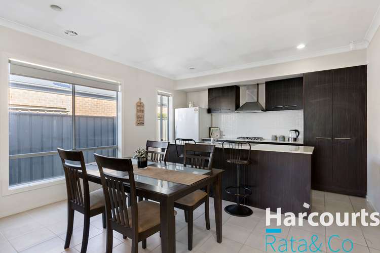 Second view of Homely house listing, 39 Daymar Circuit, Craigieburn VIC 3064