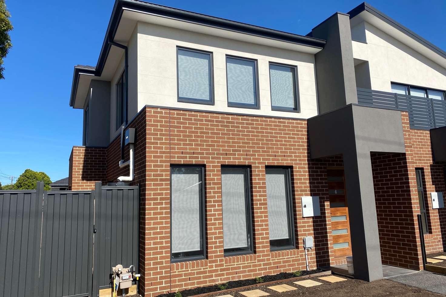 Main view of Homely townhouse listing, 2/86 Mount View Road, Lalor VIC 3075