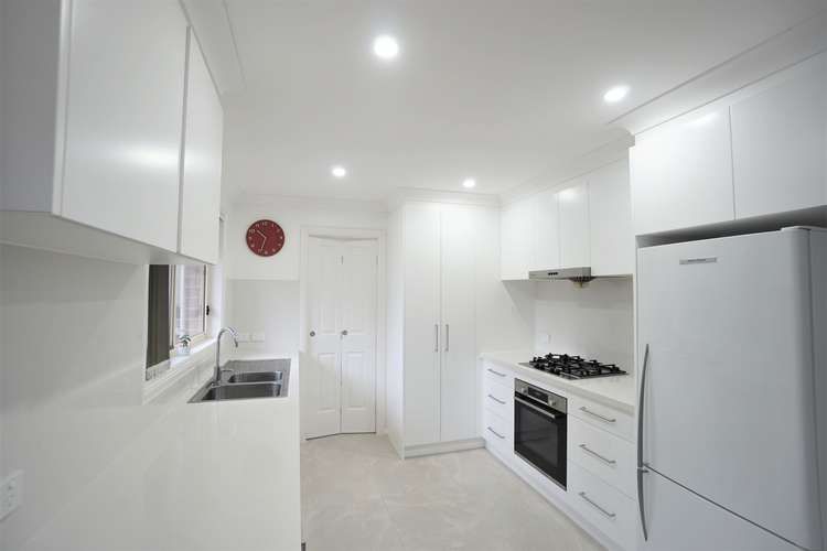 Second view of Homely villa listing, 4/12 Hillcrest Avenue, Epping NSW 2121