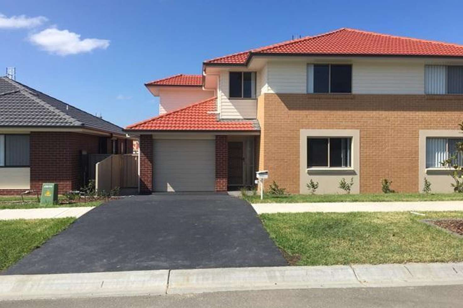 Main view of Homely townhouse listing, 5 Nigella Circuit, Hamlyn Terrace NSW 2259